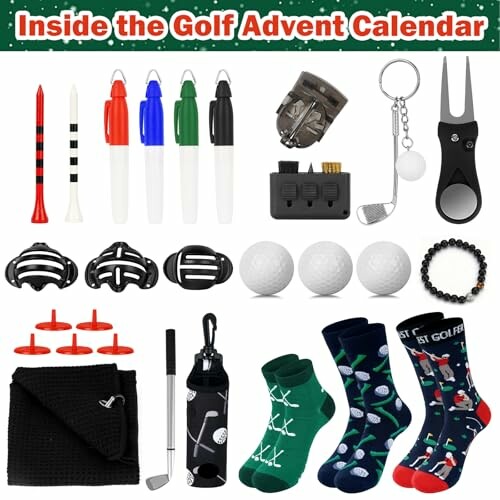Inhalt eines Golf-Adventskalenders mit verschiedenen Golfzubehörartikeln.